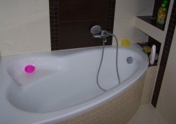 100_3140-1024x768.jpg