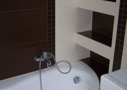 100_3743-768x1024.jpg
